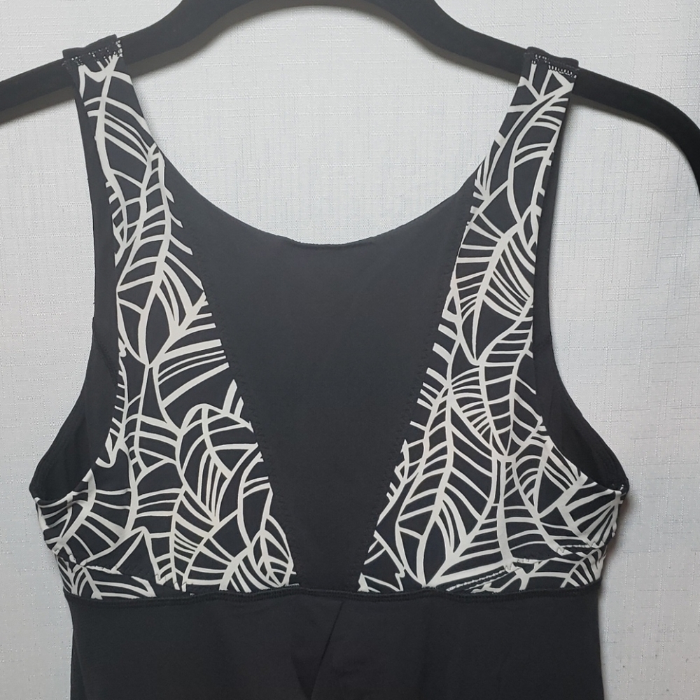 Lululemon Athletic Waist Drawstring Leaf Tank Top - Picture 7 of 10